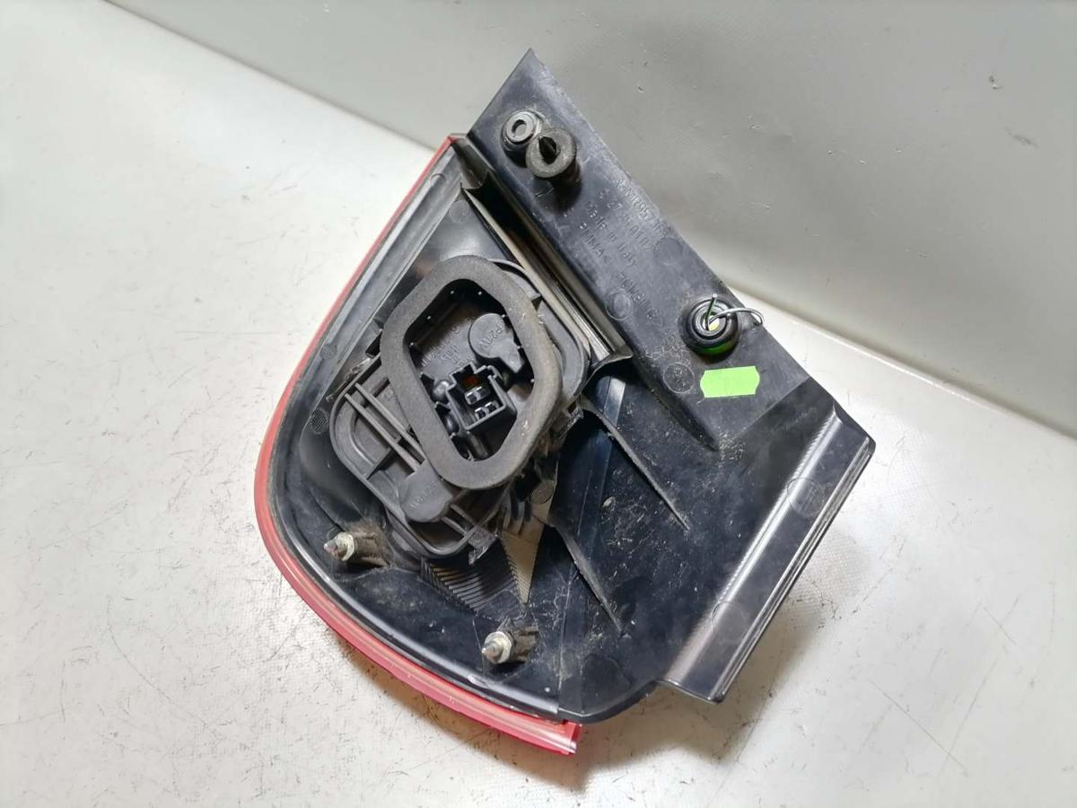 Mitsubishi Colt Z30 original R&uuml;cklicht R&uuml;ckleuchte Schlossleuchte links 3-T&uuml;rer Bj.2006